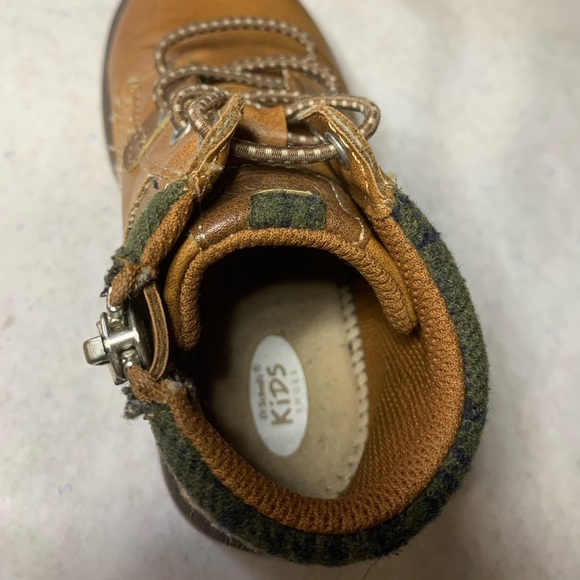 Boots - Picture 4 of 4